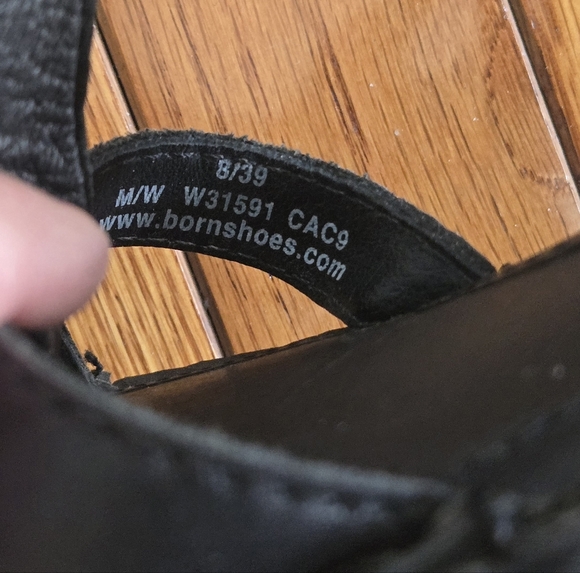 Born - Picture 7 of 7